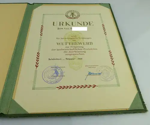 Urkunde Wettbewerb herv. Leistungen landwirtschaftliche Produktion Orden1923