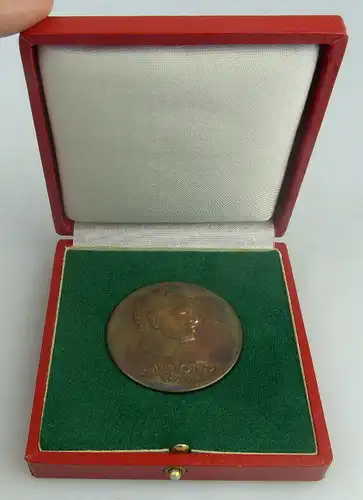 Medaille: Hans Otto 1900-1933 Das Gesicht den Massen zu, silberfarben, Orden1808