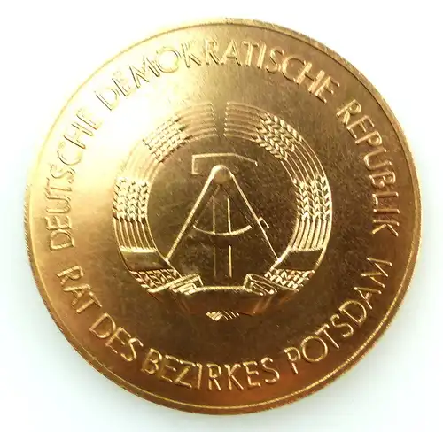 #e4113 Medaille Rat des Bezirkes Potsdam Deutsche Demokratische Republik DDR