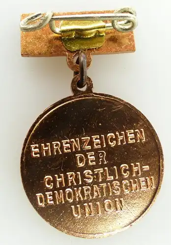 #e2107 Miniatur Ehrenzeichen Otto Nuschke 1883-1957 CDU bronzefarben