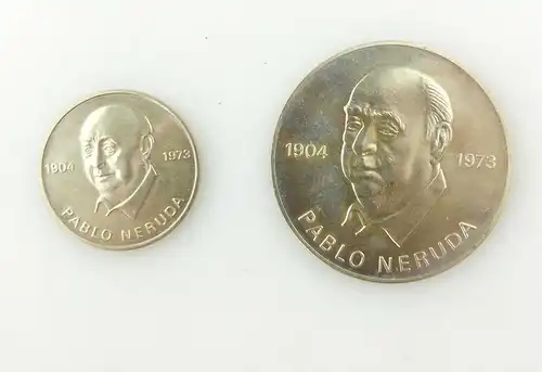 e10830 DDR Orden Medaillen silberfarben Pablo Neruda von 1973 in OVP