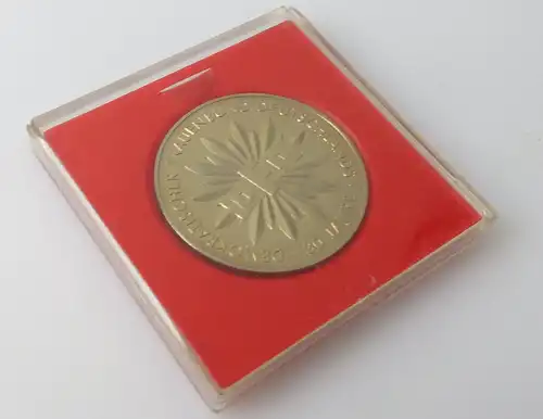 Medaille : 30 Jahre Deutscher Frauenbund Deutschlands DFD 1977 / r182