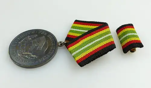 #e2837 DDR Medaille für treue Dienste in der NVA vgl. Band I Nr.150e # Punze 8 #