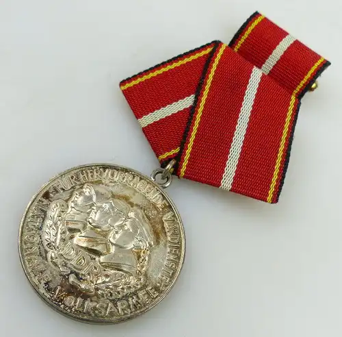 Verdienstmedaille der NVA in 900 Silber vgl Band I Nr. 146 f Punze 10, Orden1202