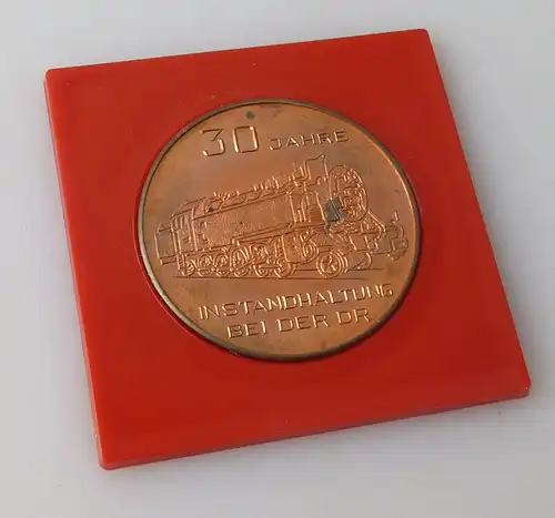 Medaille : 30 Jahre Instandhaltung bei der DR  / r 294