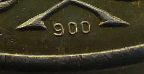 Medaille für treue Dienste in der NVA in 900 Silber, Punze 8, Orden951