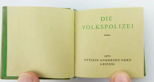 Minibuch : Die Volkspolizei  Graphischer Großbetrieb Leipzig 1979 e819