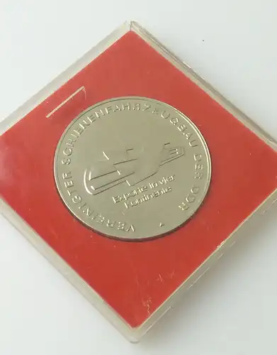 Medaille : Vereinigter Schienfahrzeugbau der DDR Exporte in vier Kontinente/r565