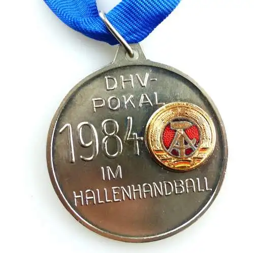 #e4164 DDR Medaille DHV Pokal 1984 im Hallen Handball silberfarben