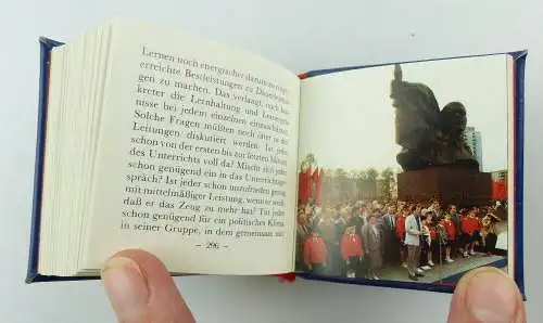 #e3171 Minibuch: Thälmanns Namen tragen wir mit handschriftlicher Widmung !