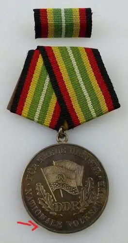 Medaille für treue Dienste in der NVA in 900 Silber, Punze 8 Nr. 150f, Orden2569