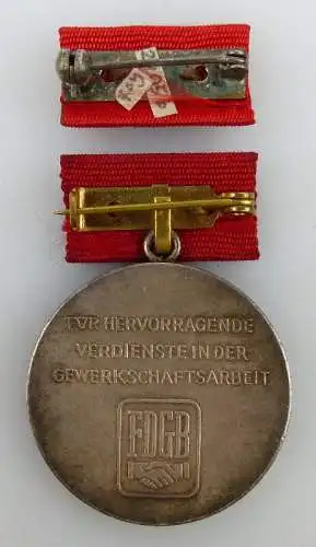 Fritz Heckert Medaille, vgl. Band IV Nr 4c verliehen 1966-1971, Orden1392