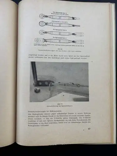 2 Lehrbücher technische Ausbildung des Siegelfliegers GST Baustufe B und C y0007