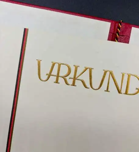 Original alte DDR Urkundenmappe mit Blanko Urkunde y0091