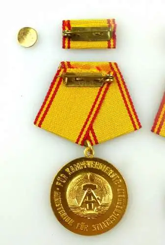 3 Medaillen Für Kampfverdienst Dr. Richard Sorge Medaille in Gold Silber Bronze