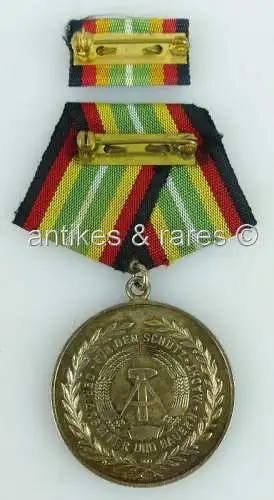 Medaille für treue Dienste in der NVA in 900 Silber, Punze 3 (Orden771)