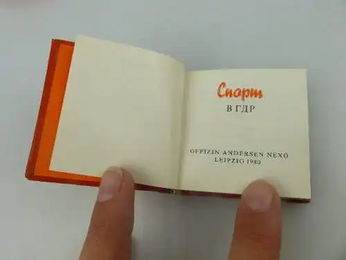 Minibuch Buch auf russischer Sprache DDR Offizin Andersen Nexö bu0383