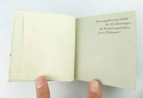 Minibuch: Spieglein, Spieglein in der Hand Verlag Junge Welt Berlin e334