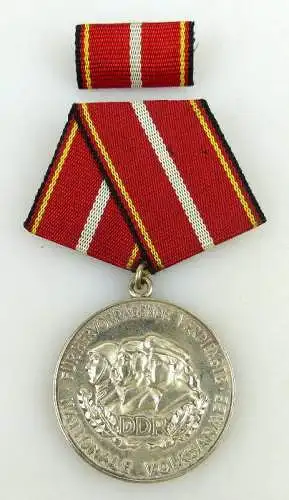 Verdienstmedaille der NVA in 900 Silber vgl Band I Nr. 146 f Punze 10, Orden1224