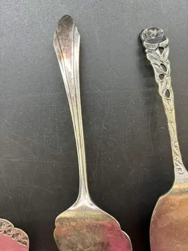 4 verschiedene versilberte Tortenheber auch WMF dabei  y0108