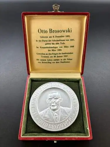 Seltene Medaille Otto Brosowski VEB Mansfeld Kombinat Wilhelm Pieck in OVP y0034