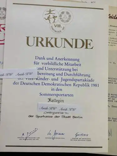 Original DDR Urkunden Konvolut verschiedene Personen sehr schön y0015