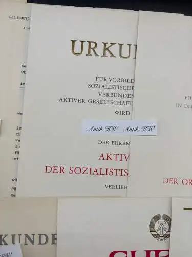 Original DDR Urkunden Konvolut verschiedene Personen sehr schön y0015