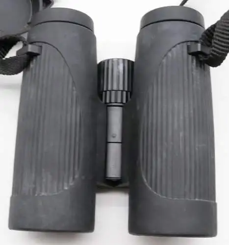 Defektes  Docter Fernglas 8x42  schwarz made in Germany H364