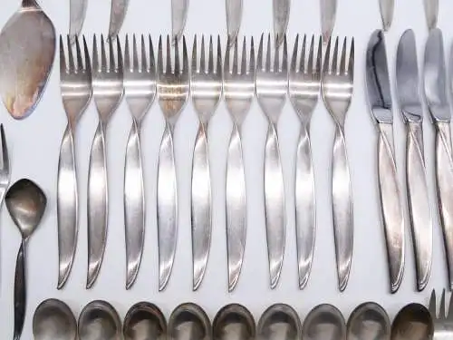 e12499 BSF Besteck Platura versilbert 53 Teile mit Vorlegern