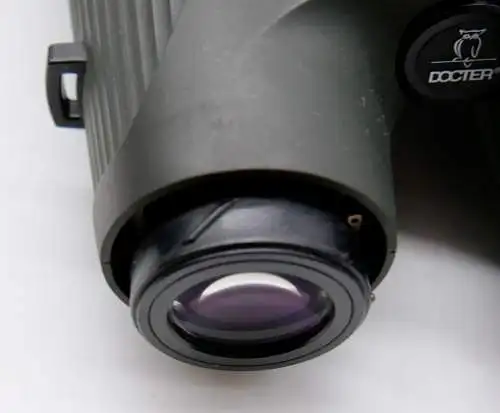 Defektes Docter Fernglas 8x58 made in Germany H134