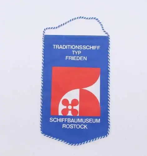 E12488 Wimpel Traditionsschiff Typ Frieden Schiffsbaumuseum Rostock