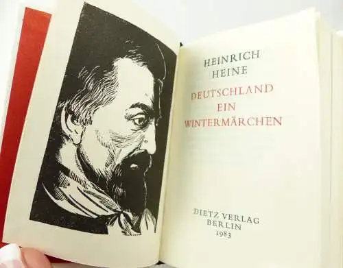 e12105 2 Minibücher Heinrich Heine Deutschland ein Wintermärchen Buch der Liebe