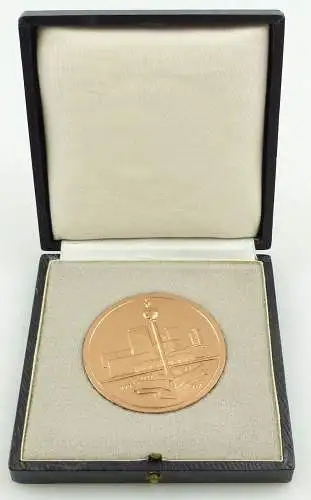 e12044 Original alte Medaille den Erbauern des Stadtzentrums von Berlin DDR OVP