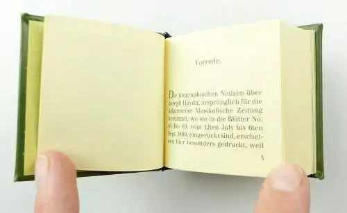 e10702 Minibuch Biographische Notizen über Joseph Haydn nach der Ausgabe 1810