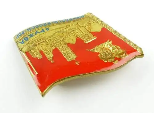 e10483 Original altes DDR Abzeichen Mansfeld goldfarben