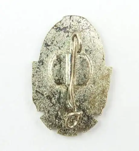 e10482 DDR Abzeichen Amateurfunk Leistungsabzeichen Nummer 686 d in Silber