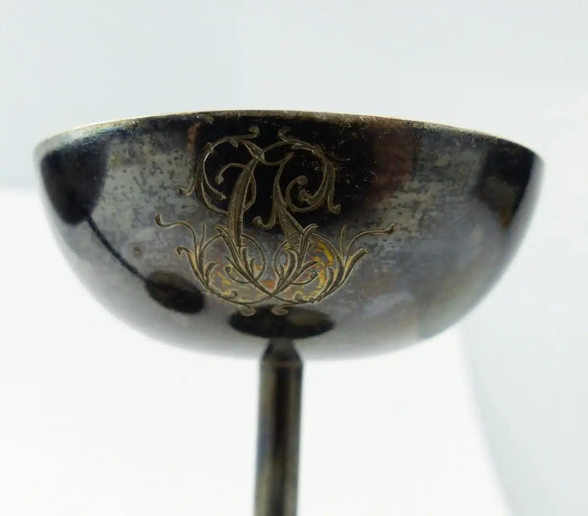 e10301 2 original alte Likörschalen aus 800er Silber mit Ziermonogramm CF Gutig 2