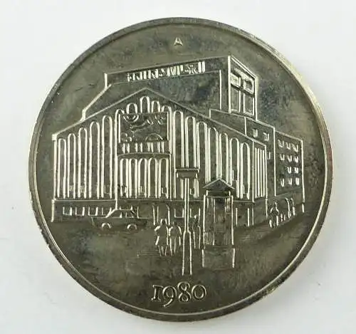 e10160 Medaille Berlin 1984 Friedrichstadtpalast silberfarben mit Etui