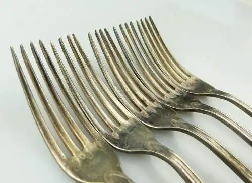 e10122 5 sehr feine Jugendstil Gabeln wohl versilbert signiert