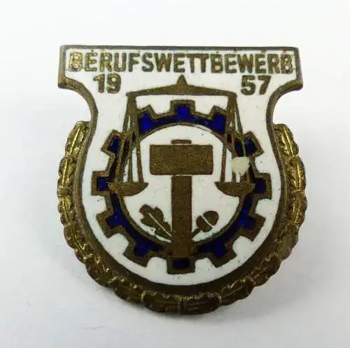 e10068 DDR Abzeichen für gute Leistungen im Berufswettbewerb von 1957 Nummer 195