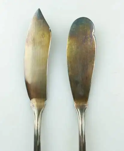 e10053 2 versilberte Vorleger Buttermesser und Käsemesser 90er Silberauflage