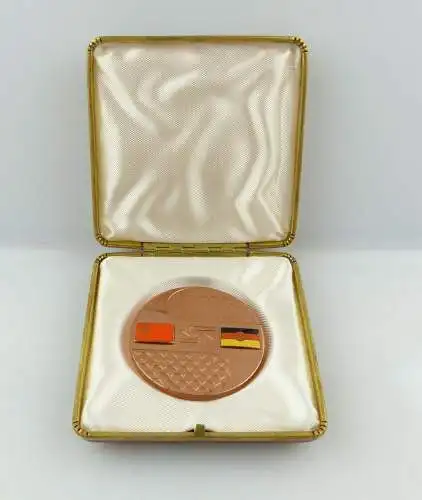 E9455 Ehrengeschenk Medaille Fährverbindung DDR UDSSR Flaggen emailliert