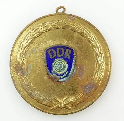 E9330 GST Sportschießen Sieger Medaille DDR goldfarben