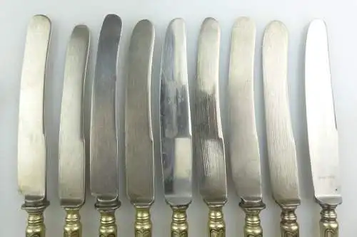 e9288 19 Besteckteile 9 Messer und 10 Gabeln Gründerzeit versilbert 