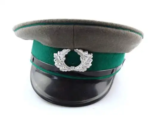 e9269 DDR Schirmmütze der Grenztruppen der NVA Größe 56 von 1986 ohne Emblem