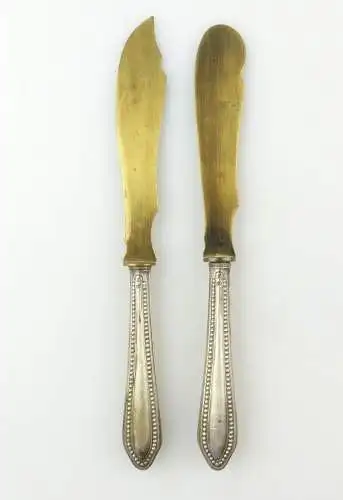 #e8811 2 alte Vorleger mit Griffen aus 800 Silber (Vorderteile aus Messing) 
