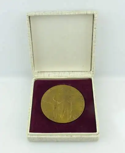 #e8465 Alte Medaille Slowakei duchu bojove druzby za obranu socialismu