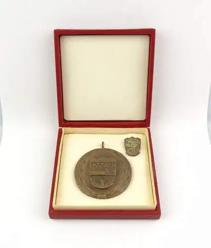 #e7811 Original alte Medaille mit Anstecknadel im Etui