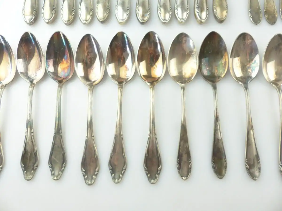 #e7682 48 teiliges versilbertes Besteck mit Koffer 90 in Silberauflage 6