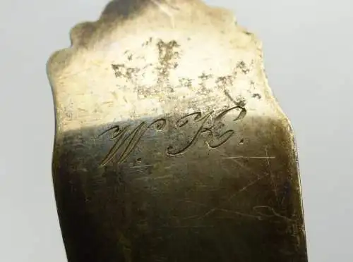 #e7417 Wunderschöner Biedermeier Löffel aus 750 Silber W.K. mit Monogramm